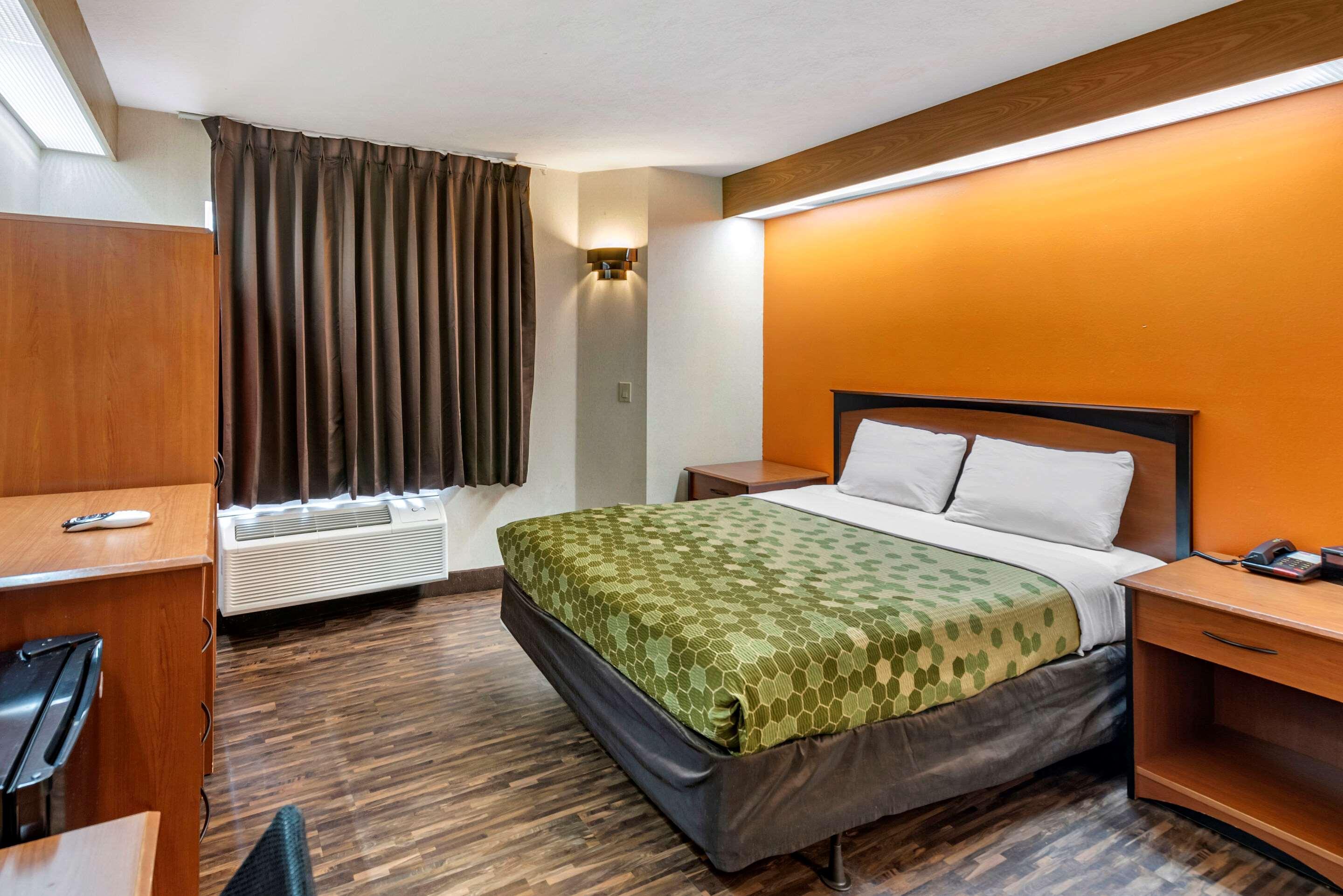 Econo Lodge North Academy Colorado Springs Ngoại thất bức ảnh