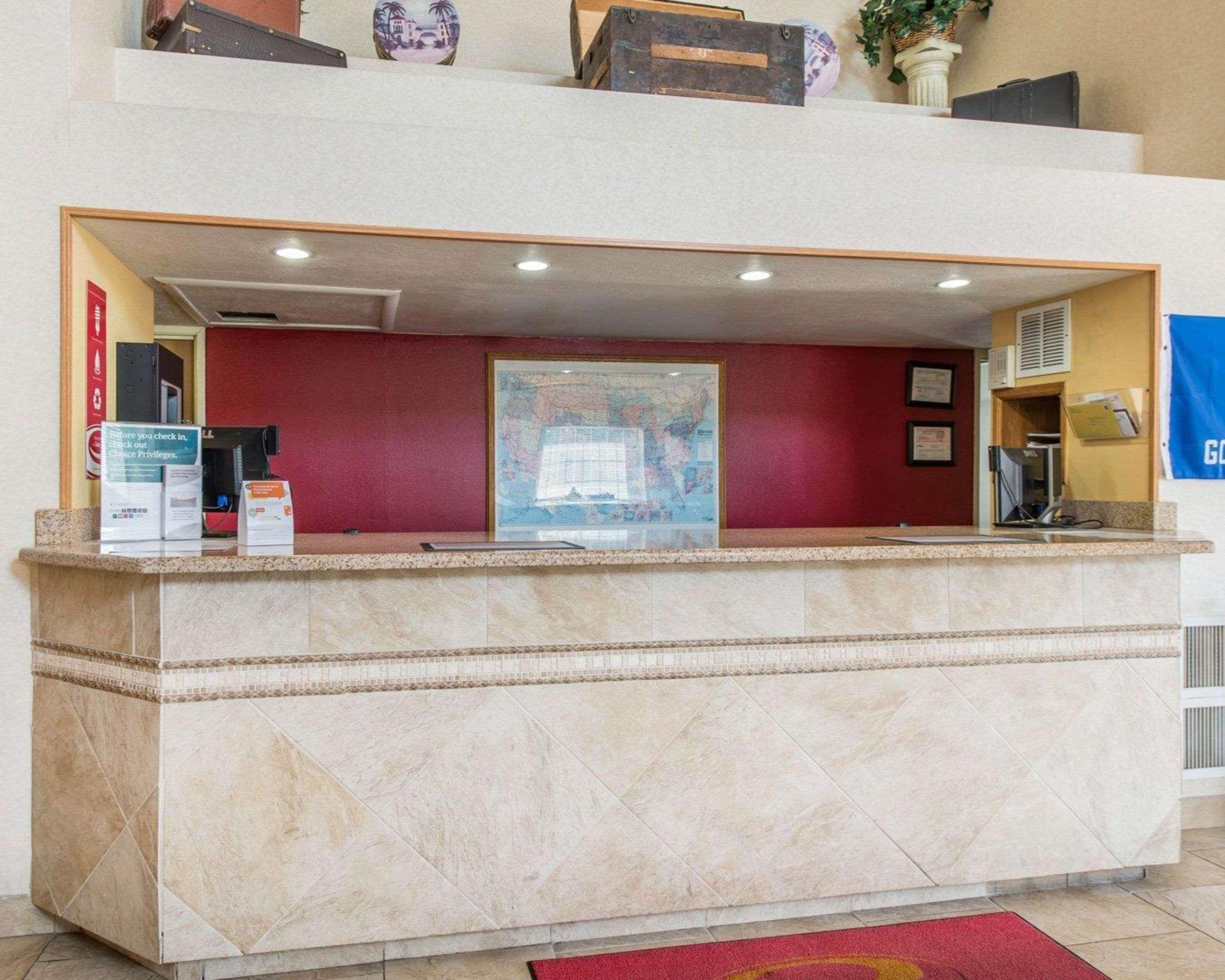 Econo Lodge North Academy Colorado Springs Ngoại thất bức ảnh