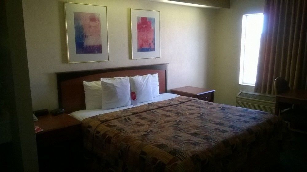 Econo Lodge North Academy Colorado Springs Ngoại thất bức ảnh